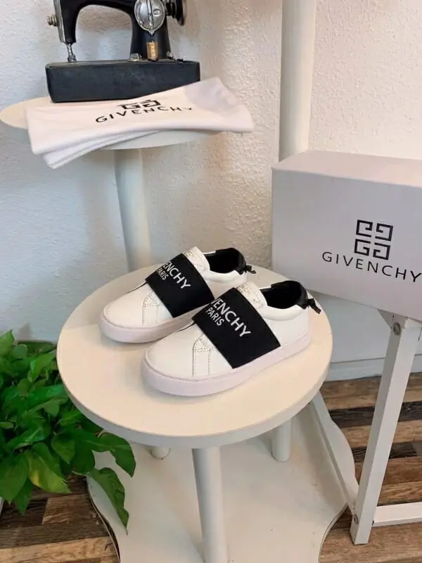 givenchy enfants chaussures pour enfants s_11551571